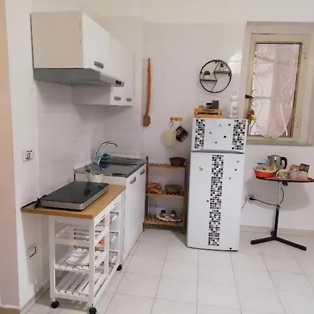 Otto Di Denari Νάπολη